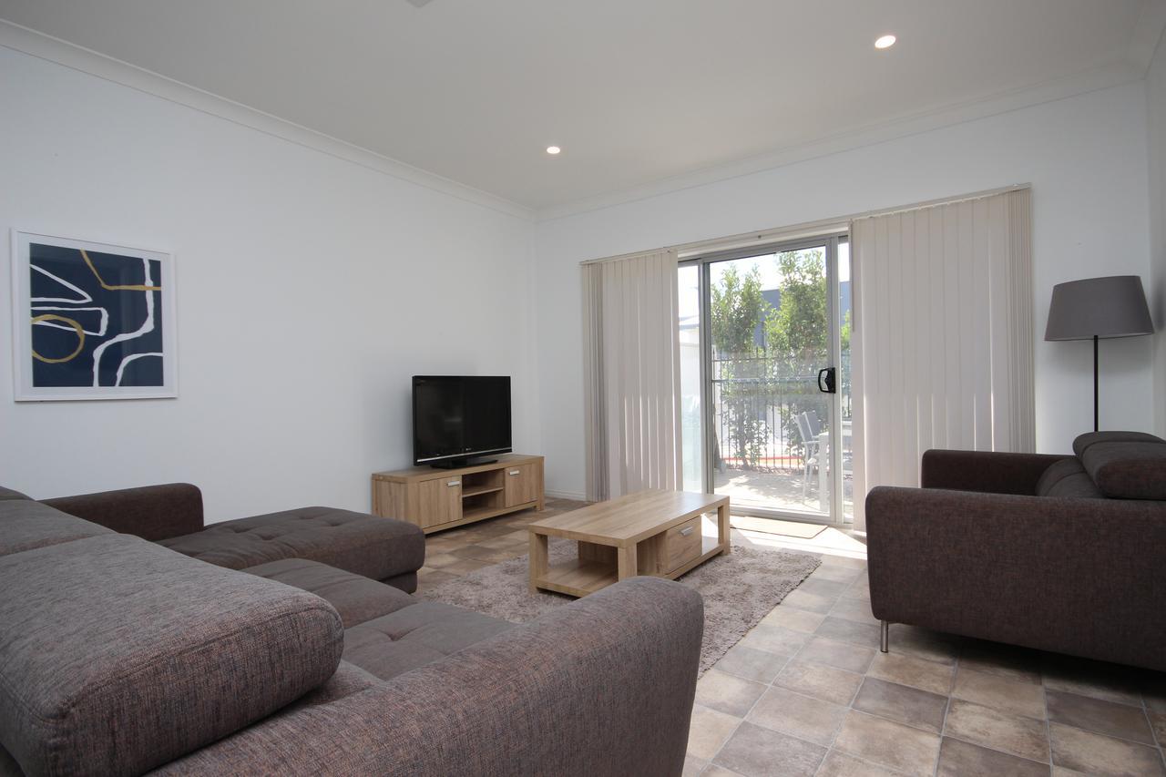 Wallaroo Marina Apartments Ngoại thất bức ảnh
